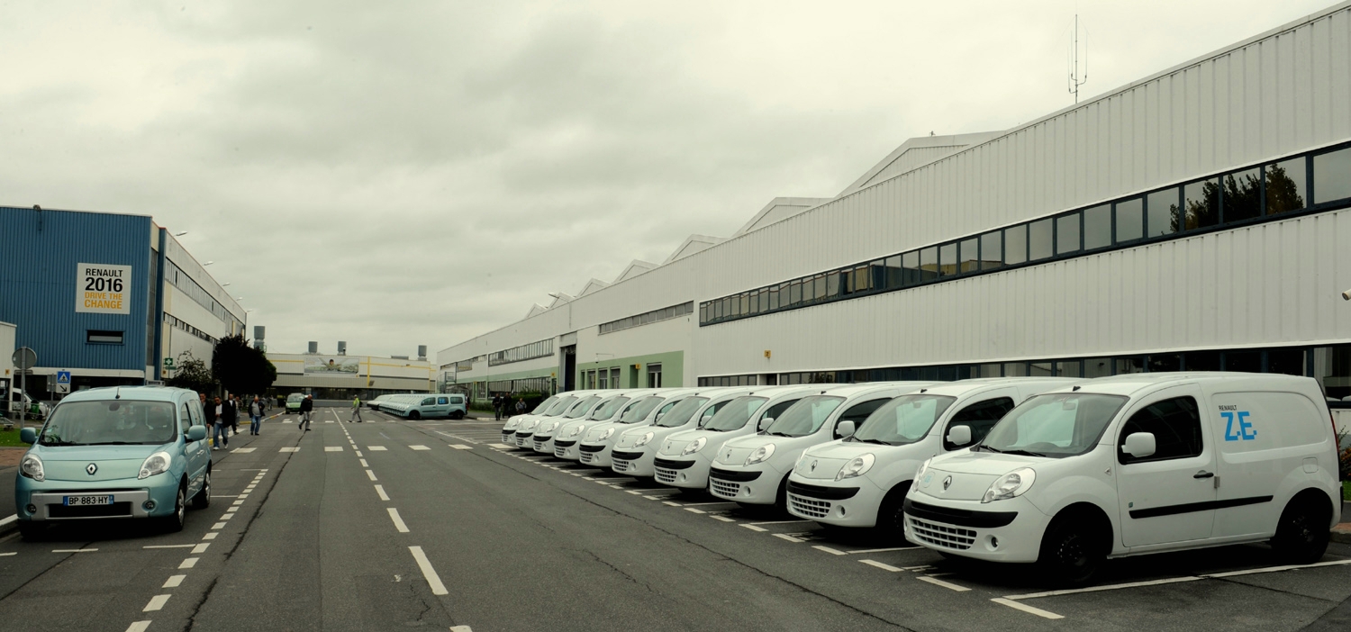Les premiers Kangoo Z.E. de série produits à Maubeuge