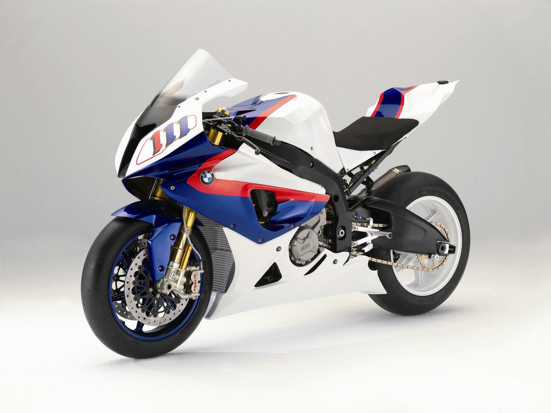 La BMW S 1000 RR disponible pour un essai sur circuit.